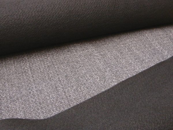Fusible Needlefoam Black (Polyester/Viscose)